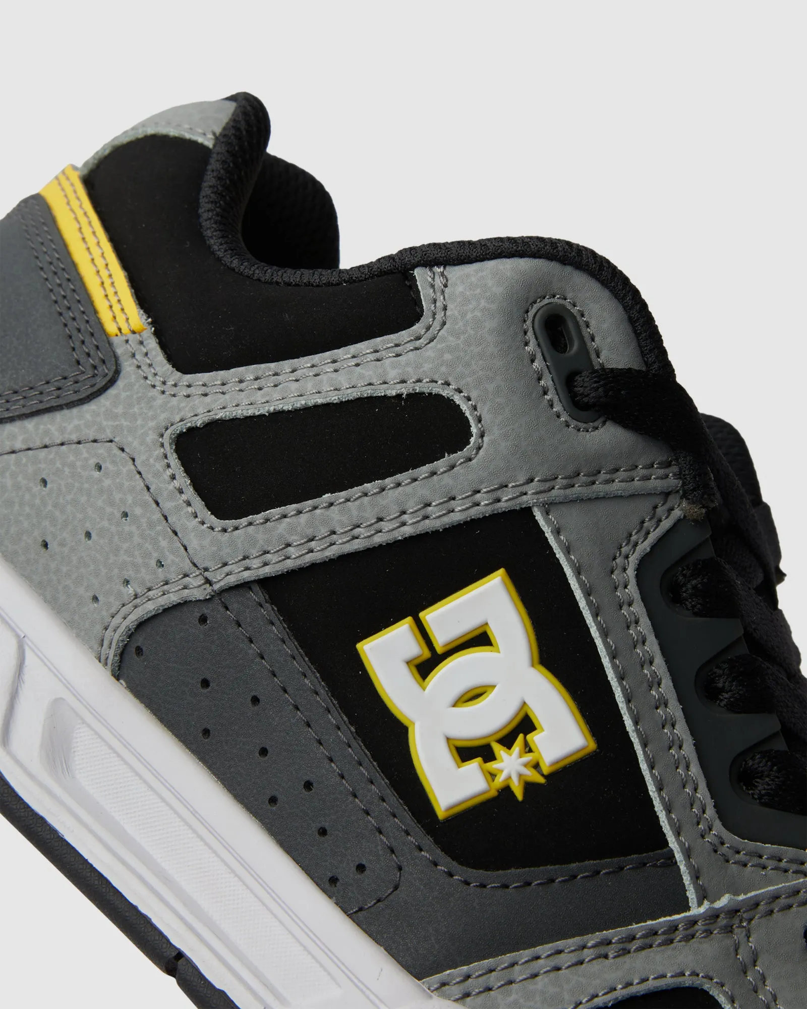 Mens Stag Skate Shoes